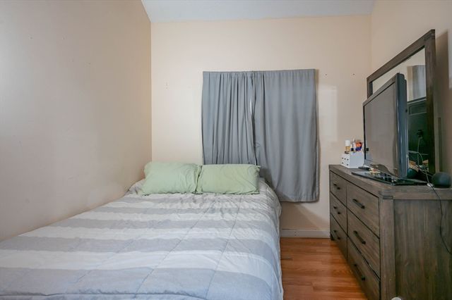 109 Pilgrim Rd 109, Haverhill, MA 01832