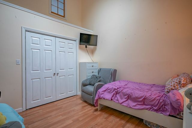 109 Pilgrim Rd 109, Haverhill, MA 01832