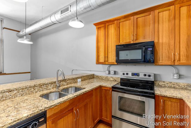 600 Broadway Avenue NW Suite 235, Grand Rapids, MI 49504