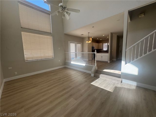 1521 Tillman Falls Avenue, Las Vegas, NV 89183
