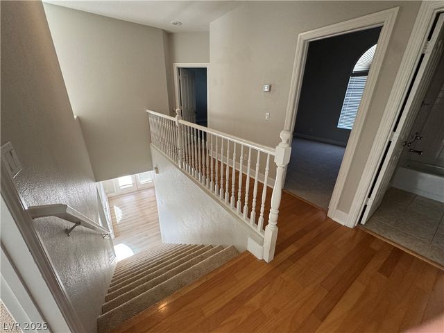 1521 Tillman Falls Avenue, Las Vegas, NV 89183