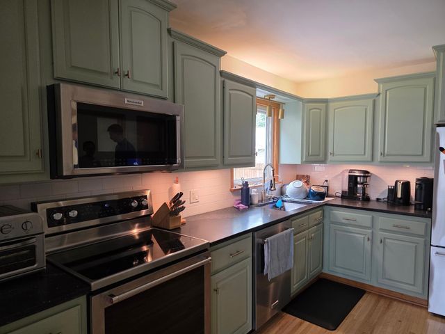 2007 W Oakland Avenue, Austin, MN 55912