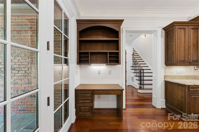 16849 Ashton Oaks Drive, Charlotte, NC 28278