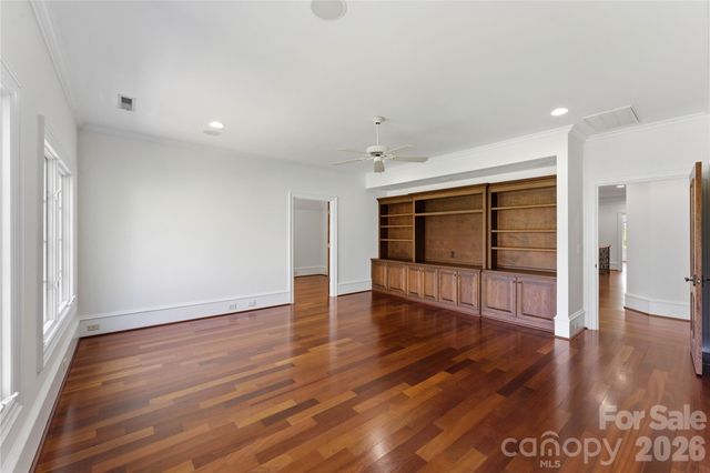 16849 Ashton Oaks Drive, Charlotte, NC 28278