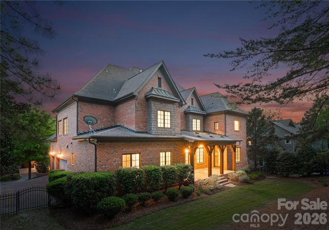 16849 Ashton Oaks Drive, Charlotte, NC 28278