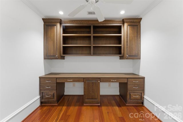 16849 Ashton Oaks Drive, Charlotte, NC 28278