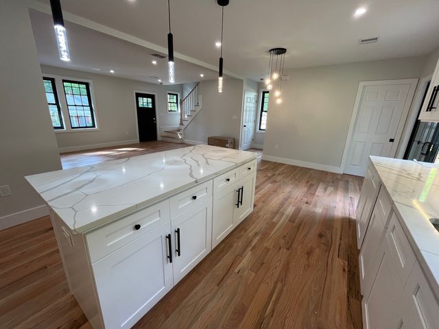 46 Emond St A, Northbridge, MA 01534