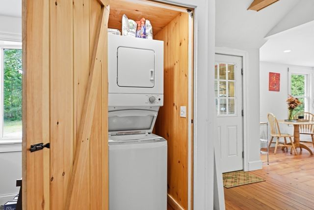 204 Waquoit Hwy, Falmouth, MA 02536