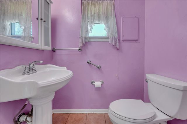 1020 Tower Drive, Cedar Hill, TX 75104