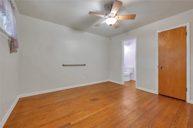 1020 Tower Drive, Cedar Hill, TX 75104