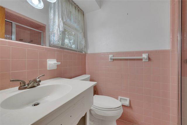 1020 Tower Drive, Cedar Hill, TX 75104