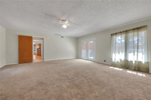 1020 Tower Drive, Cedar Hill, TX 75104