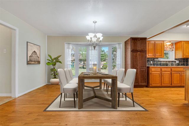 1020 Tower Drive, Cedar Hill, TX 75104