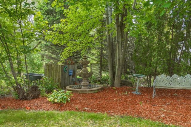 9102 61st STREET, Kenosha, WI 53142