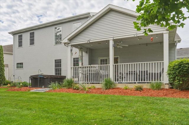 9102 61st STREET, Kenosha, WI 53142