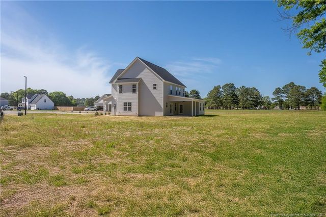 5835 James Allen Lane, Stedman, NC 28391