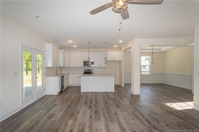 5835 James Allen Lane, Stedman, NC 28391