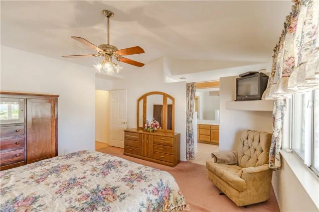 14744 Crofton Lane, Helendale, CA 92342