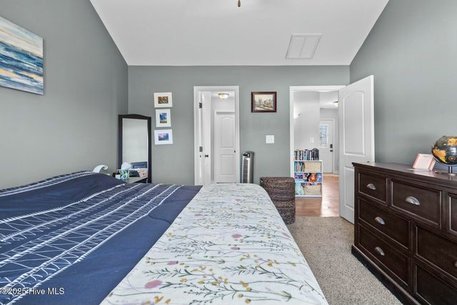 609 Duncan Drive, Richlands, NC 28574