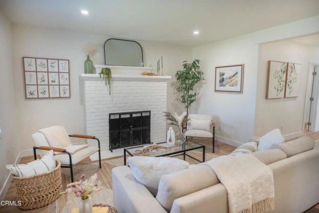 243 Fraser Lane, Ventura, CA 93001