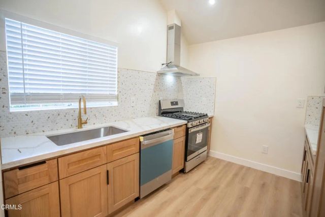 243 Fraser Lane, Ventura, CA 93001