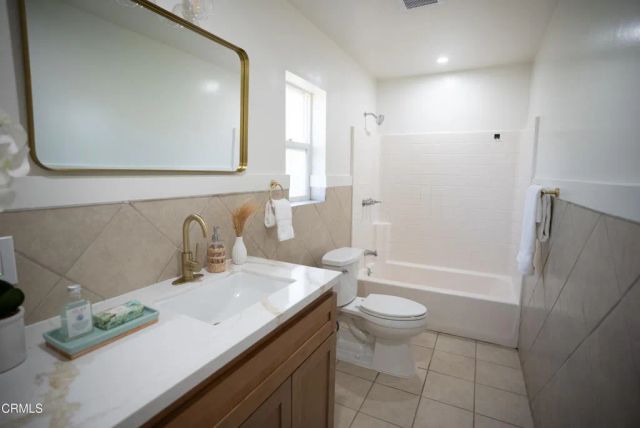 243 Fraser Lane, Ventura, CA 93001