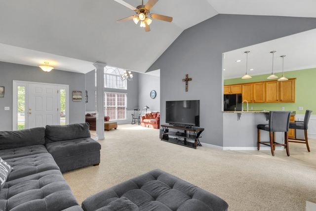 1004 Notting Hill Dr, Gallatin, TN 37066