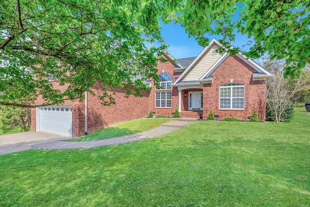 1004 Notting Hill Dr, Gallatin, TN 37066