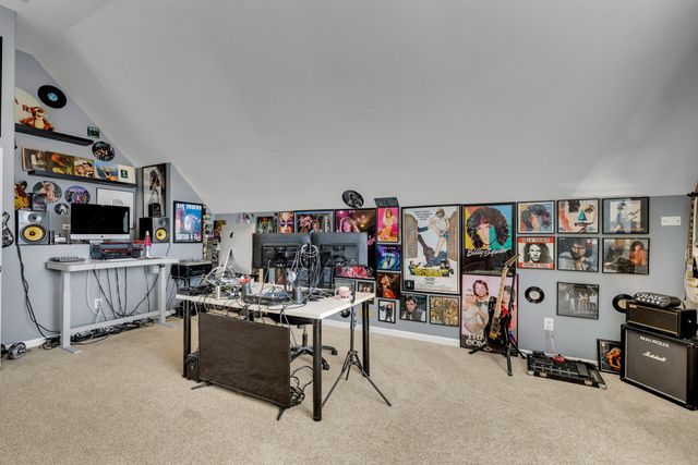 1004 Notting Hill Dr, Gallatin, TN 37066