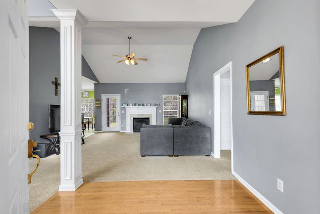 1004 Notting Hill Dr, Gallatin, TN 37066