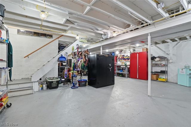 16159 Gar Highway, Montville, OH 44064