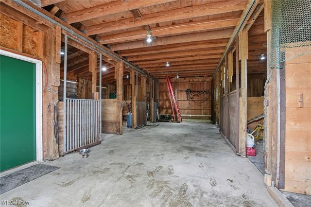 16159 Gar Highway, Montville, OH 44064