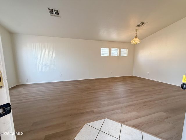 11171 W GRISWOLD Road, Peoria, AZ 85345