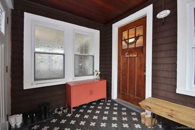 8 Harper Avenue, Montrose, NY 10548