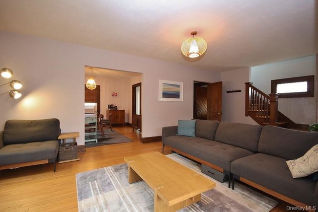 8 Harper Avenue, Montrose, NY 10548