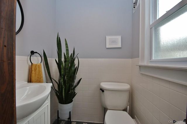 8 Harper Avenue, Montrose, NY 10548