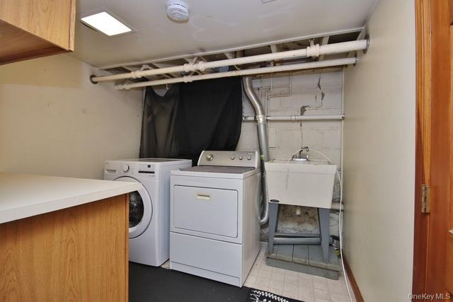 8 Harper Avenue, Montrose, NY 10548