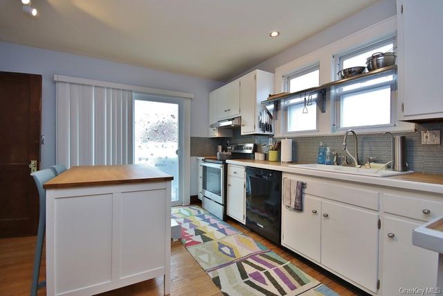 8 Harper Avenue, Montrose, NY 10548