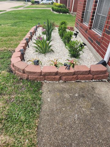 8974 N Deer Meadow Drive, Houston, TX 77071