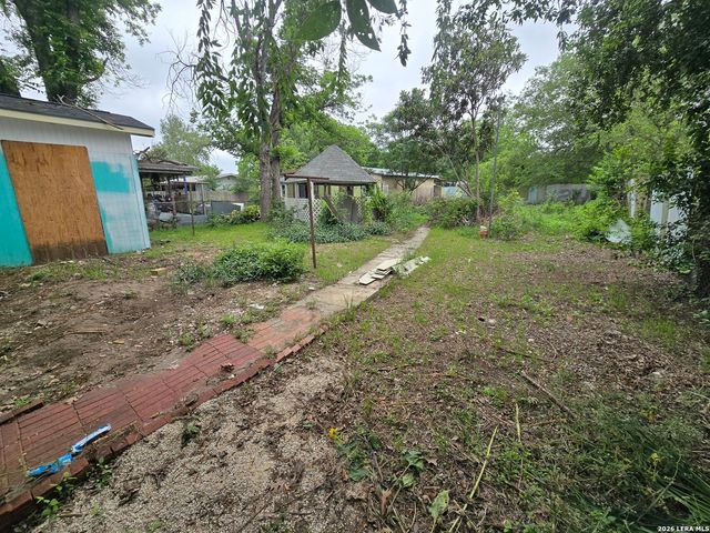 331 Weinberg, San Antonio, TX 78214
