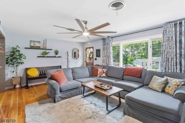 69 High Ave, Randolph Twp., NJ 07869