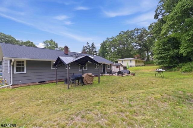 69 High Ave, Randolph Twp., NJ 07869