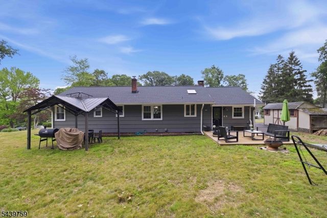 69 High Ave, Randolph Twp., NJ 07869