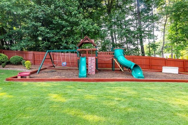 55 Meridian Point, Dallas, GA 30132