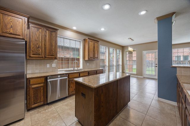 622 Mckee Court, Fate, TX 75087