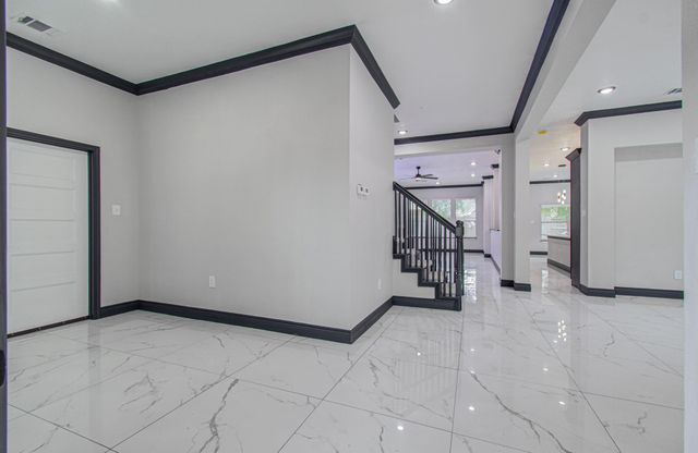 14414 Castle Cove Lane, Houston, TX 77044