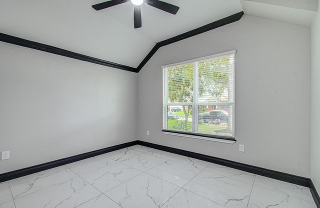 14414 Castle Cove Lane, Houston, TX 77044