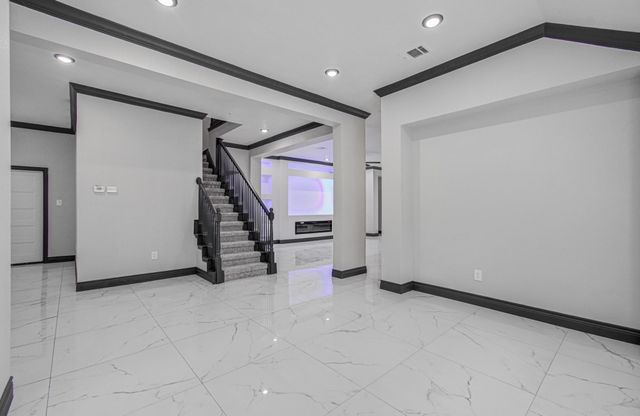 14414 Castle Cove Lane, Houston, TX 77044