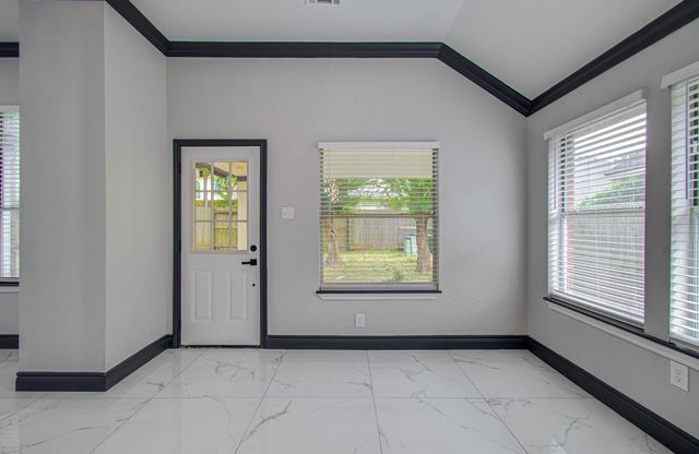 14414 Castle Cove Lane, Houston, TX 77044