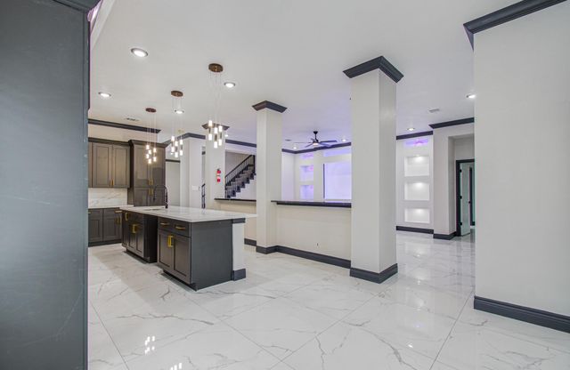14414 Castle Cove Lane, Houston, TX 77044